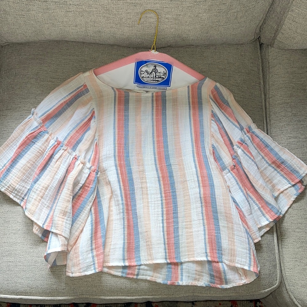 American Eagle Top